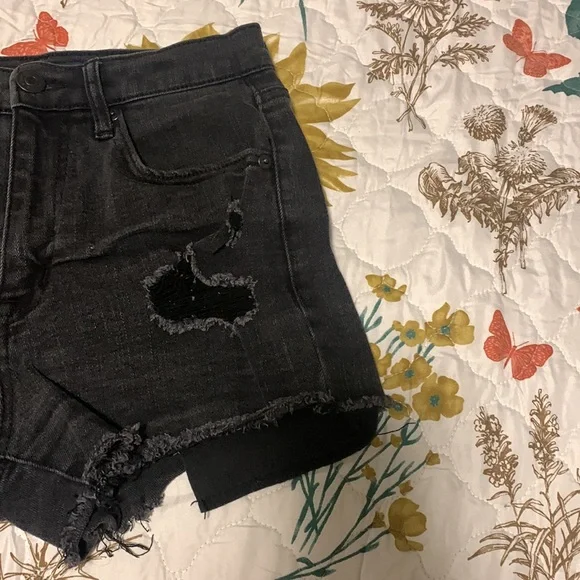 Aeropostale High Waist Shorts - Picture 2 of 4